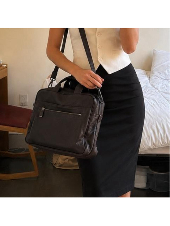 banana-republic Handbags - Banana Republic 100% Leather Brown Laptop Briefcase
Banana Republic dark espres
